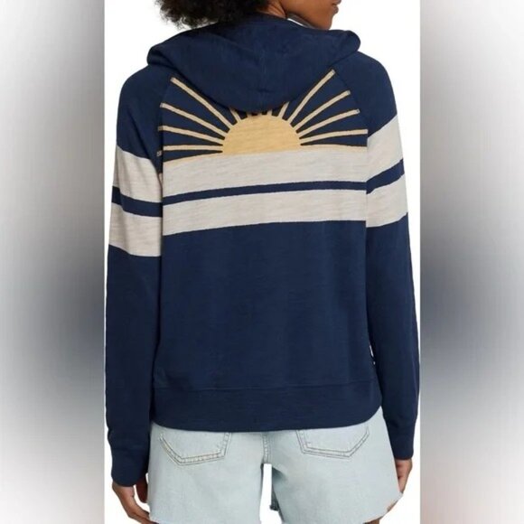 Faherty Organic Cotton Lightweight Long Sleeve Hooded Shirt Sunwashed XS - Picture 1 of 10